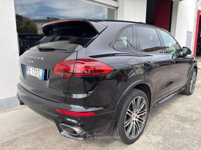 Porsche Cayenne Cayenne  3.0D 250Cv tiptronic PLATINUM EDITION Nero usata Cavarzere