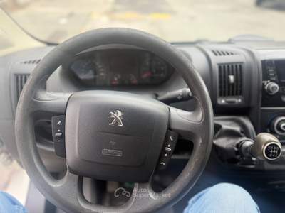 Peugeot Boxer PLM Cabinato Bianco usata Torino