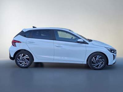 Hyundai i20 Connectline Exterior Pack 90cv dct Bianco usata San Giuseppe Vesuviano