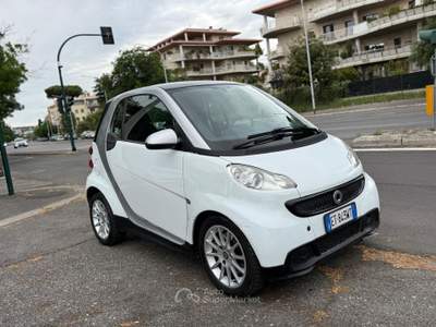 Smart ForTwo Benzina Pelle Sedili riscaldati servosterzo Bianco usata Roma