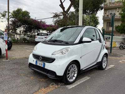 Smart ForTwo Benzina Pelle Sedili riscaldati servosterzo Bianco usata Roma