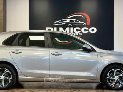 Hyundai i30 iMT 48V 5 porte Prime Argento usata Rimini