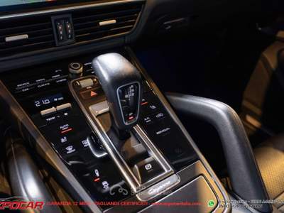 Porsche Cayenne Coupé 3.0 V6 E-Hybrid EXPORT Nero usata Adelfia