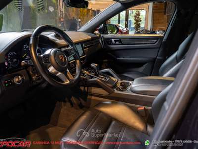 Porsche Cayenne Coupé 3.0 V6 E-Hybrid EXPORT Nero usata Adelfia