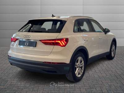 Audi Q3  - q3 35 1.5 tfsi business Bianco usata Rivoli