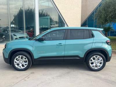 Jeep Avenger 110 CV MHEV Altitude - possibilità noleggio no scoring Oro usata Gela