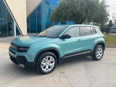 Jeep Avenger 110 CV MHEV Altitude - possibilità noleggio no scoring Oro usata Gela
