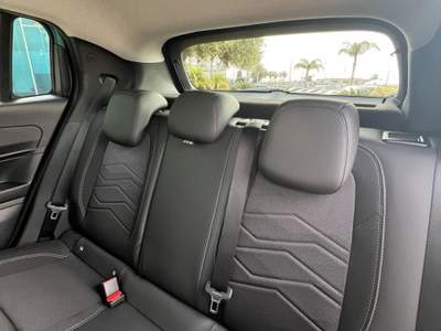 Jeep Avenger 110 CV MHEV Altitude - possibilità noleggio no scoring Oro usata Gela