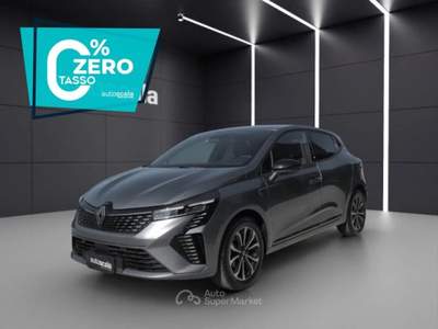 Renault Clio TCe 90 CV 5 porte Techno GPL Grigio usata Napoli