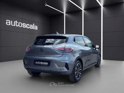 Renault Clio TCe 90 CV 5 porte Techno GPL Grigio usata San Nicola la Strada