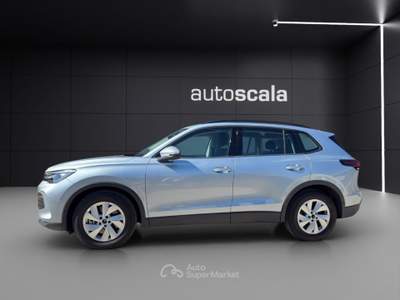 Volkswagen Tiguan 2.0 TDI 150 CV DSG Life Argento usata San Nicola la Strada