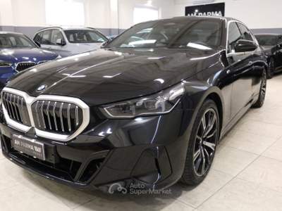 BMW Serie 5 520d d 48V xDrive Msport "" GARANZIA BMW 12/27 "" Nero usata Parma