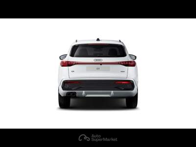 Audi TT Audi Q5 SUV S line edition TDI  150 kW S tronic Bianco usata San Fior
