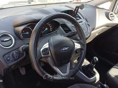 Ford Fiesta 5 porte Grigio usata Massafra