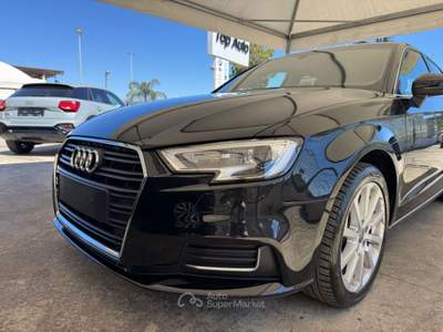 Audi A3 116 CV S TRONIC DESIGN - MY17 Nero usata Qualiano