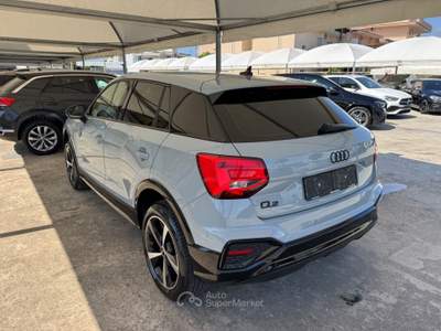 Audi Q2 116 cv S TRONIC S LINE EDITION - MY21 Grigio usata Qualiano
