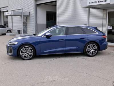 Audi A5 Avant Tdi 204cv S-tronic S- Line edition Blu/Azzurro usata Civita Castellana