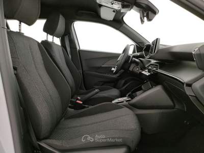 Peugeot 2008 Hybrid 145 e-DCS6 Style Bianco usata Barletta