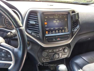 Jeep Cherokee vendesi usata Faenza