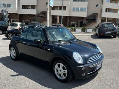 MINI One OTTIME CONDIZIONI Nero usata Monopoli