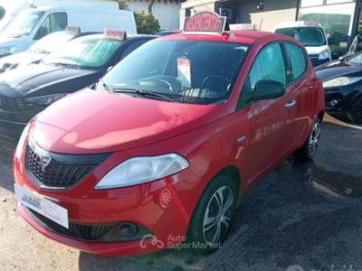 Lancia Ypsilon LANCIA YPSILON 1.0 FIREFLY HIBRIDA 5P 2023 Rosso usata Morgano