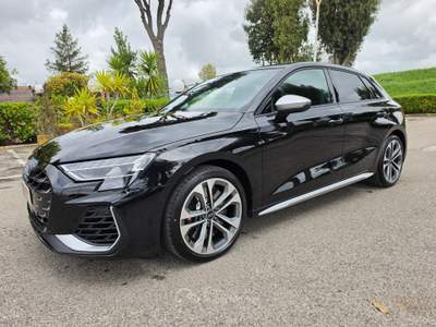 Audi S3 NUOVA PRONTA CONSEGNA Nero usata Grosseto