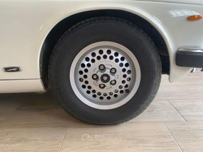 Jaguar XJ Sovereign HE Bianco usata Cascina