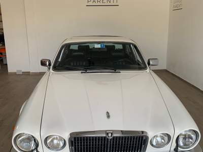 Jaguar XJ Sovereign HE Bianco usata Cascina