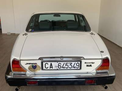 Jaguar XJ Sovereign HE Bianco usata Cascina