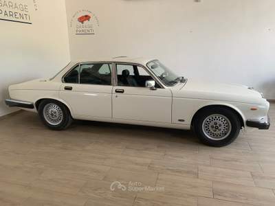 Jaguar XJ Sovereign HE Bianco usata Cascina