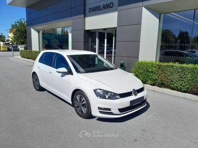 Volkswagen Golf 1.6 TDI Comfortline BlueMotionTechnology Bianco usata Cuneo