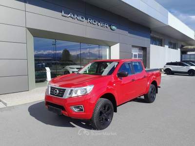Nissan Navara 2.3 dCi 160cv NP 300 DOUBLE CAB Chassis Visia 4WD Rosso usata Cuneo