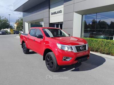 Nissan Navara 2.3 dCi 160cv NP 300 DOUBLE CAB Chassis Visia 4WD Rosso usata Cuneo