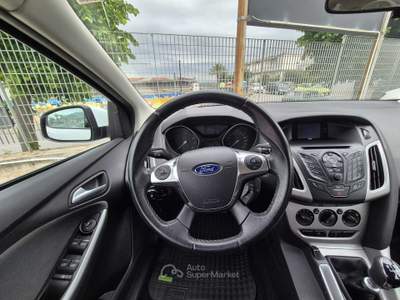 Ford Focus Focus 1.0 EcoBoost 125 CV Start&Stop SW Bianco usata Sant'Anastasia