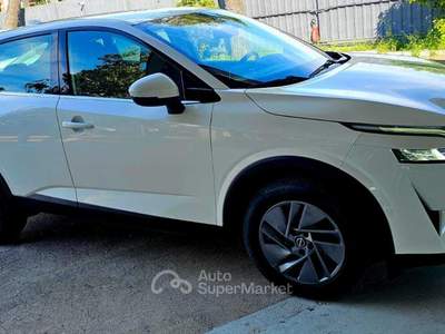 Nissan Qashqai iva esposta deducibile unico proprietario Bianco usata Modugno