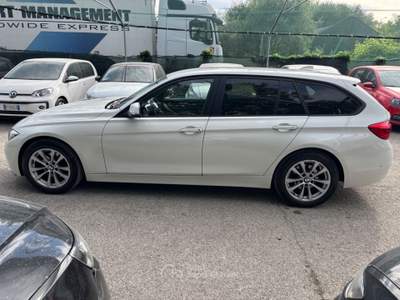 BMW Serie 3 320d 320d serie3 serie 3 xDrive Touring Bianco usata Bologna