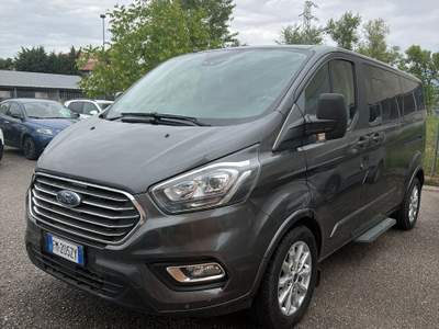 Ford Tourneo Custom Pari al nuovo usata Narni