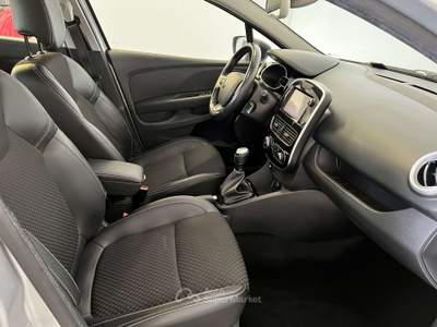 Renault Clio Clio IV 2017 Sporter 1.5 dci energy Duel 90cv Argento usata MONTIRONE