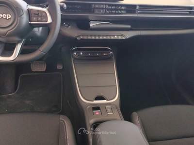 Jeep Avenger Avenger 1.2 Turbo 110 CV e-Hybrid Altitude Nero usata Pompei