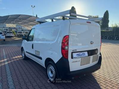 Fiat Doblò 1.4 N.Power PC-TN CARGO BUSINESS CON SCAFFALATURA Bianco usata Sesto Fiorentino