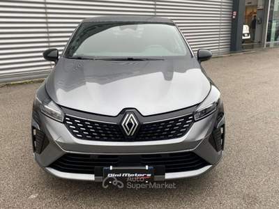 Renault Clio TCe 90 CV 5 porte Techno Aziendale Grigio usata Sant'Angelo in vado