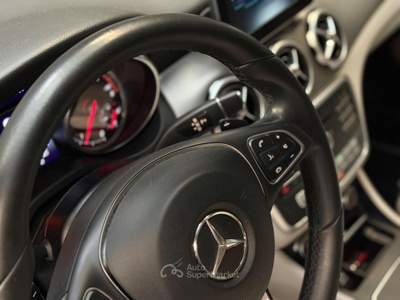 Mercedes-Benz GLA d Automatic Sport Blu/Azzurro usata Bologna