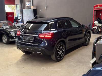 Mercedes-Benz GLA d Automatic Sport Blu/Azzurro usata Bologna
