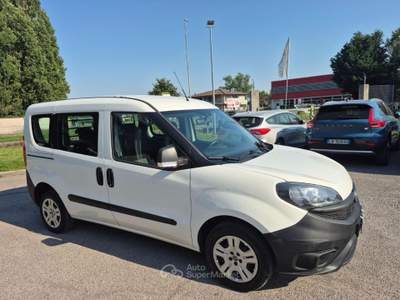 Fiat Doblò Doblò 1.6 MJT 105CV S&S PC Combi N1 Easy Bianco usata Castegnato