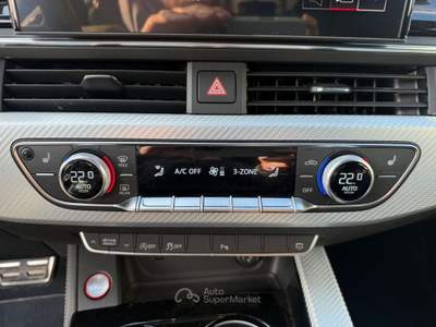 Audi RS 4 AVANT 450 CV Quattro Tetto Panor Apribile Grigio usata Castegnato