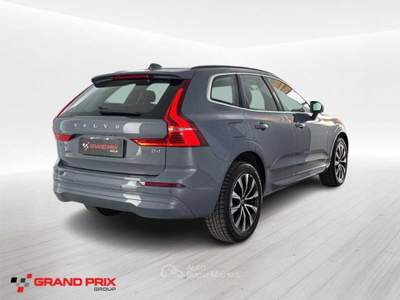 Volvo XC60 B4 (d) automatico Core Grigio usata Castenaso