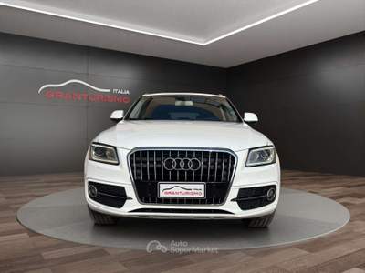 Audi Q5 Q5 2.0 tdi 2 x S-Line Quattro 163cv S-Tronic Bianco usata Cellatica