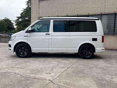 Volkswagen Multivan OCEAN 2.0 TDI DSG 5 POSTI Bianco usata Cellatica