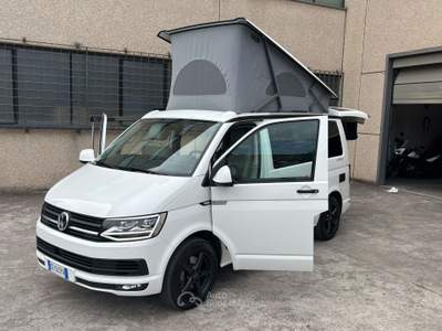 Volkswagen Multivan OCEAN 2.0 TDI DSG 5 POSTI Bianco usata Cellatica