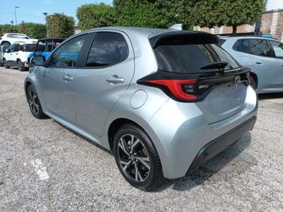 Toyota Yaris 1500 HYBRID 5P TREND AUTOM "16 CAM CARPLAY ITALIA Argento usata Roma